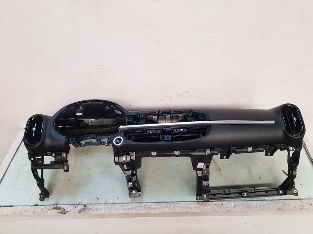Airbag Set + Dashboard Kia Picanto (JA) 2019 84530G6000, Info@kia.de, Kia Deutschland GmbH, Gebruikt, Theodor-Heuss-Allee 11, Frankfurt am Main 60486, , Duitsland