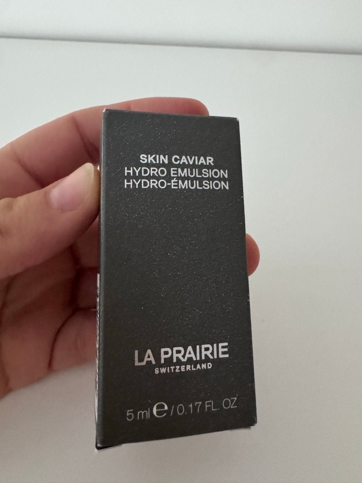 La Prairie Skin Caviar Hydro-Emulsion 5ml, Ophalen of Verzenden, Nieuw, Gehele gezicht, Verzorging