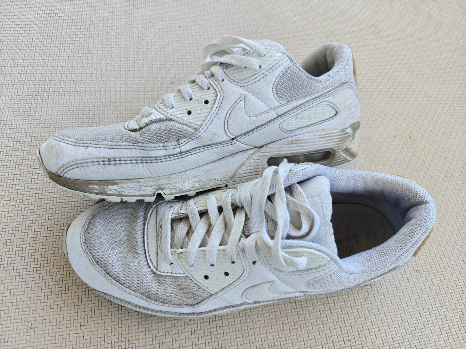 Witte Nike Air Max 90s - Maat 45, Wit, Nike, Ophalen of Verzenden, Sneakers of Gympen