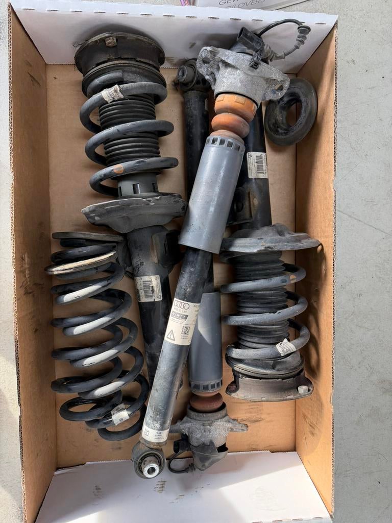 Audi RS3 8V schokdempers + DCC, Auto-onderdelen, Ophanging en Onderstel, Ophalen, Gebruikt, Audi