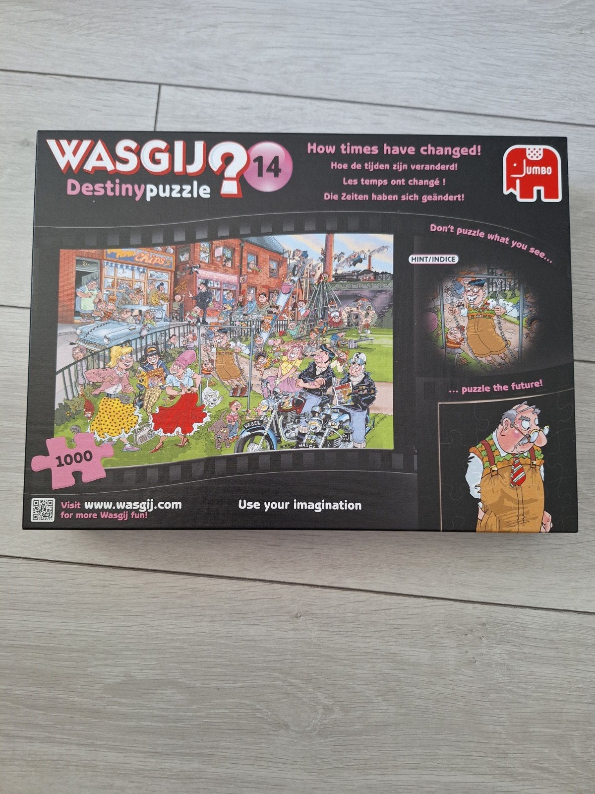 Wasgij Destiny 14: How times have changed! - 1000 stukjes, Ophalen, 500 t/m 1500 stukjes, Gebruikt, Legpuzzel
