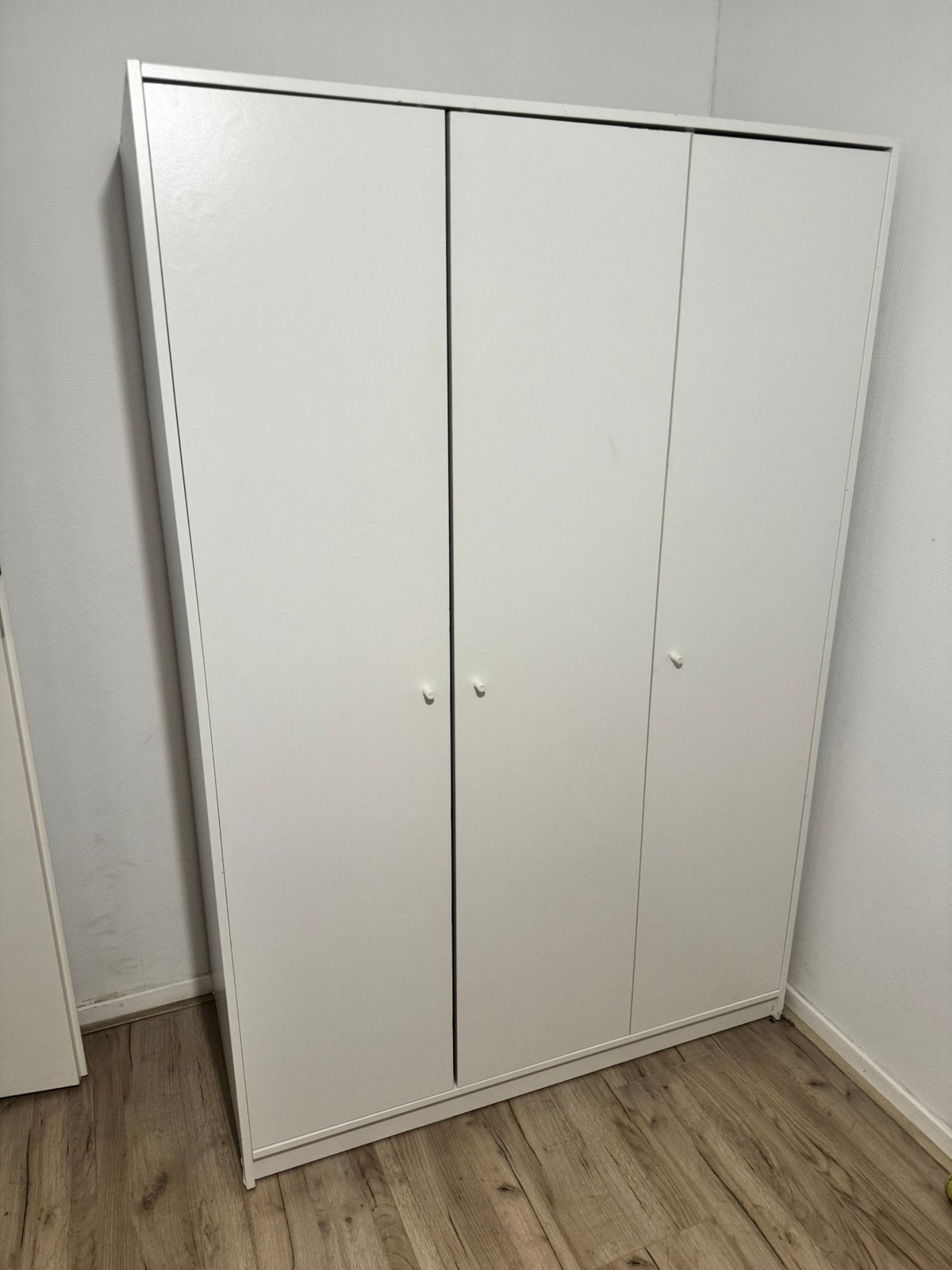 2 IKEA KLEPPSTAD Kledingkast met 3 deuren,wit, 117x55x176 cm, Gebruikt, 100 tot 150 cm, Ophalen of Verzenden, 150 tot 200 cm