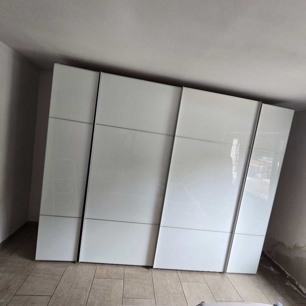 Kledingkast / Garderobe 4 Schuifdeuren  - 305 cm, Ophalen, Tweepersoons