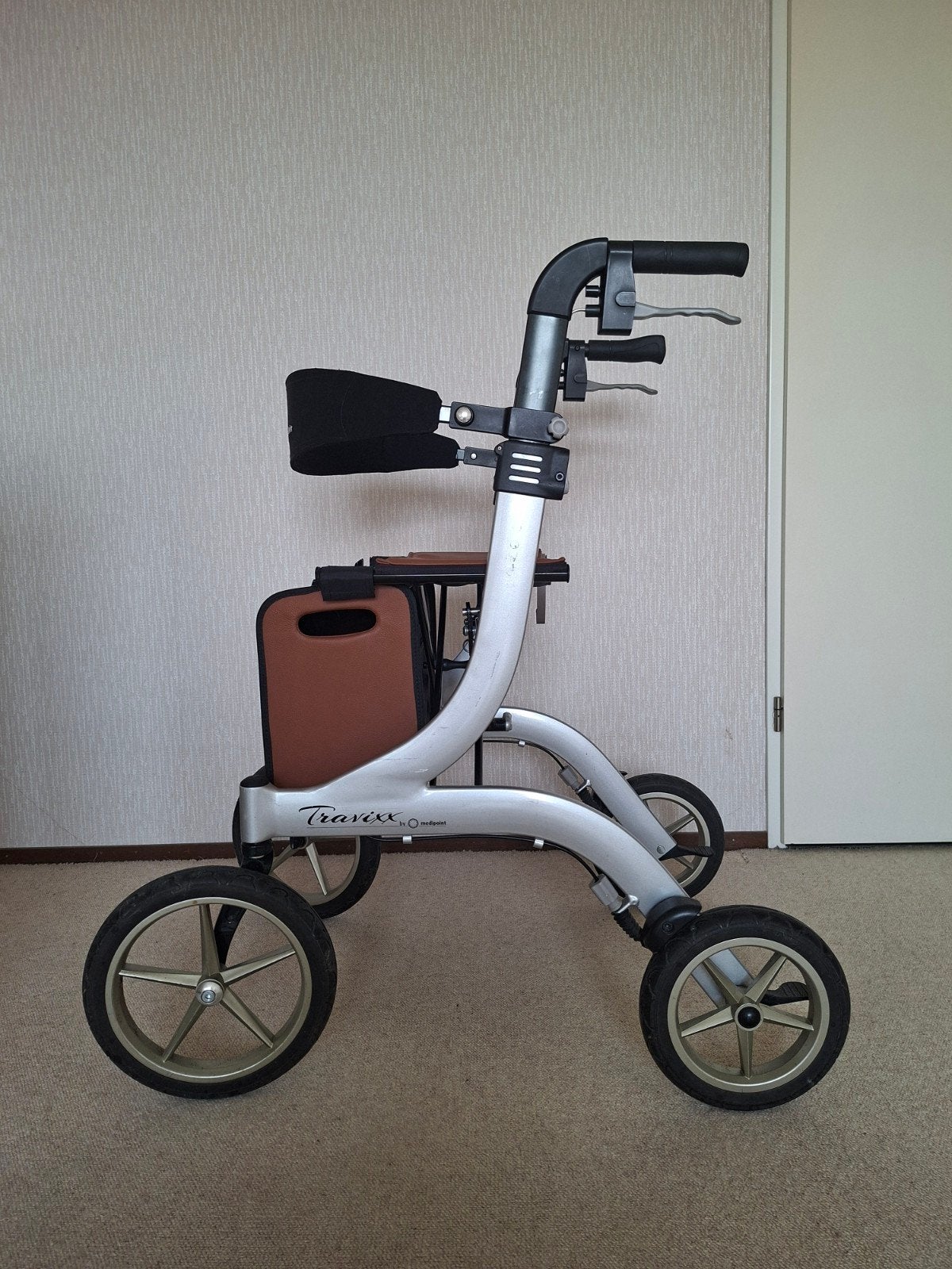 Travixx rollator, Ophalen, Opvouwbaar