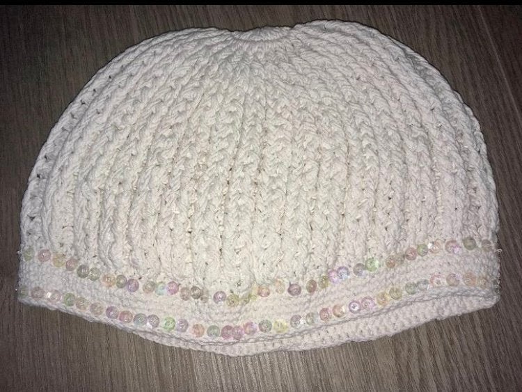Witte muts pailletten (ook leuk voor feestje ) , mt 3 tot 8, Kinderen en Baby's, Kinderkleding | Mutsen, Sjaals en Handschoenen