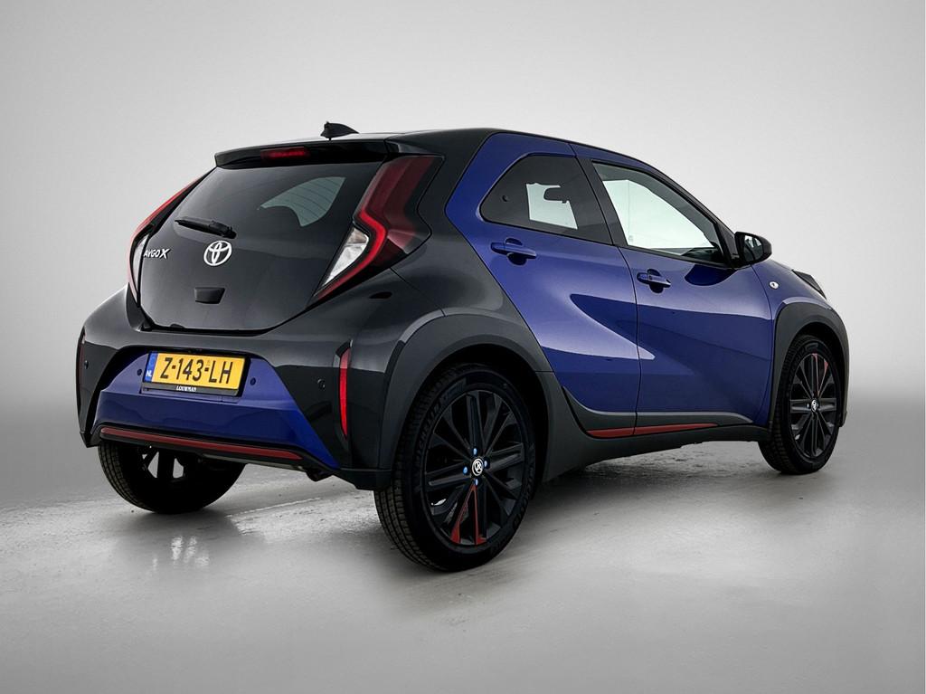 Toyota Aygo X 1.0 VVT-i MT Premium | Navigatie | Parkeersens, Voorwielaandrijving, 12 maanden, Gebruikt, Leder en Stof