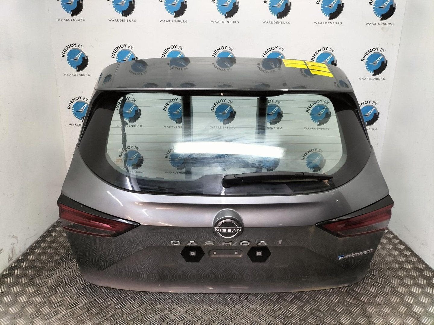 NISSAN QASHQAI ACHTERKLEP 2023, Ophalen of Verzenden, Gebruikt, Stiba lid