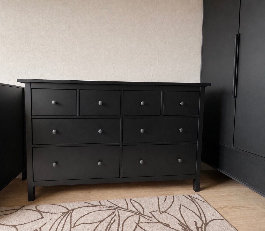 IKEA Hemnes ladekast/commode zwart, Ophalen, 100 tot 150 cm, Zo goed als nieuw, Met lade(s)