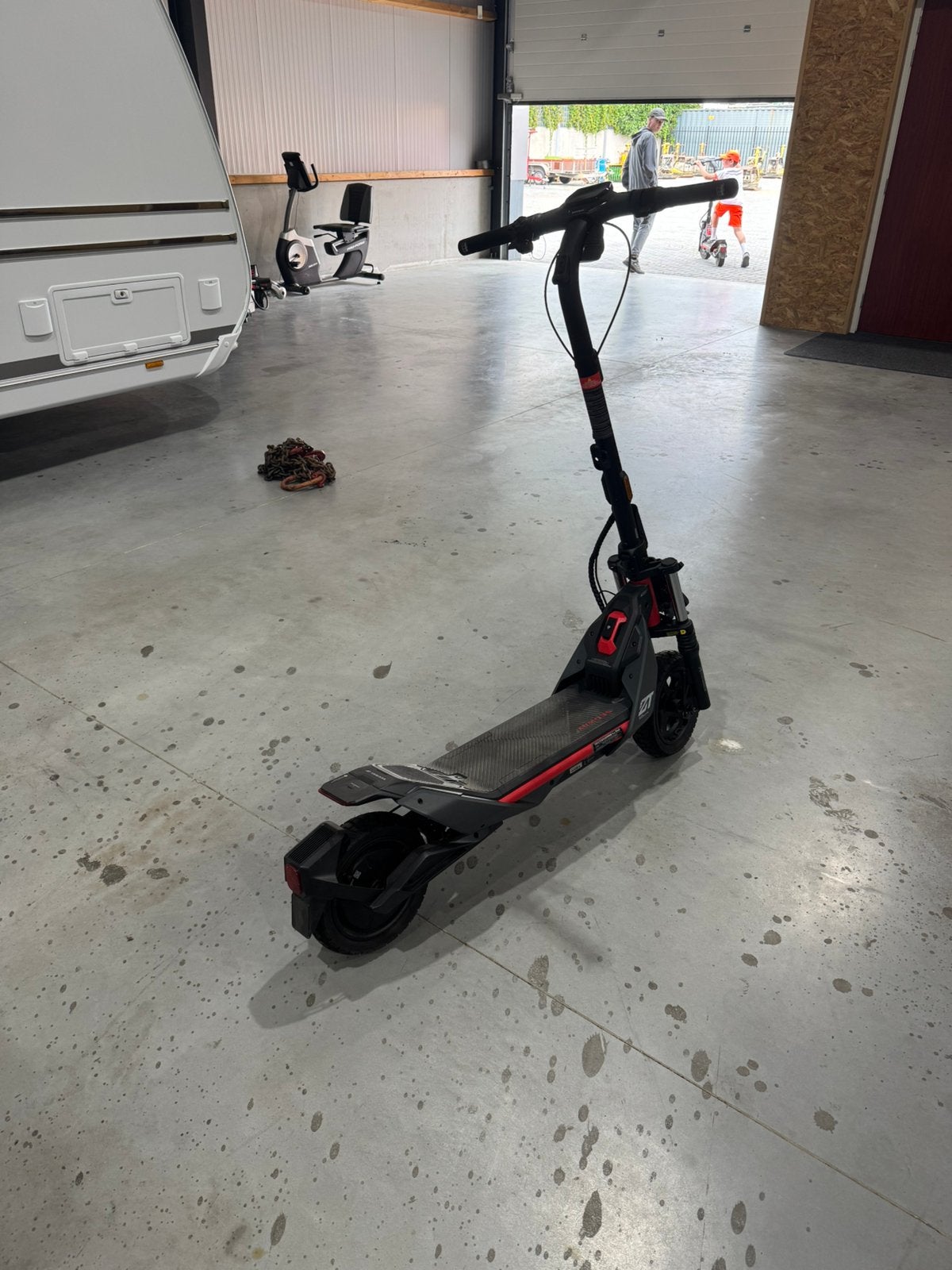 SEGWAY Ninebot Kickscooter ZT3 Pro E Elektrische step, Ophalen, Zo goed als nieuw, Elektrische step (E-scooter)