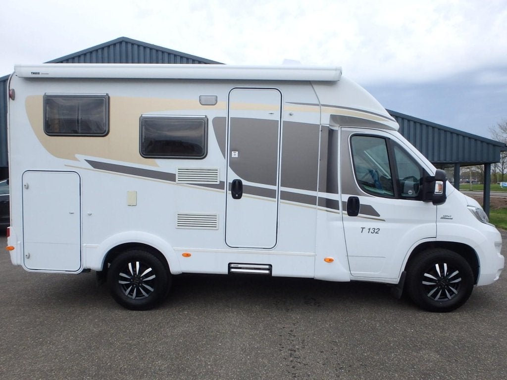 Carado T132 Compact en in nieuwstaat, Ringverwarming, Fiat, Tot en met 2, Bedrijf