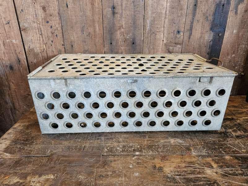oude zinken bak ``WOONWINKEL RUSTIEK``, Antiek en Kunst, Ophalen of Verzenden