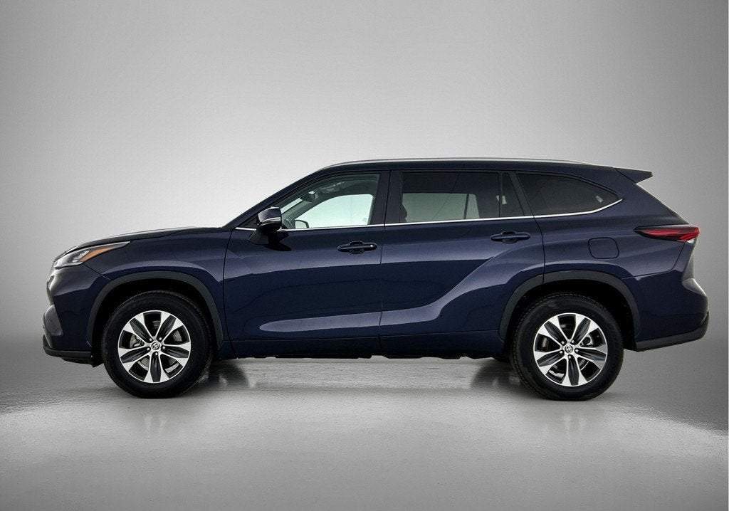 Toyota highlander 2.5 AWD Hybrid Style | BTW Voertuig | Stoe, Auto's, Toyota, Automaat, 12 maanden, 15 km/l, Zwart