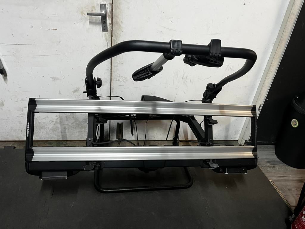 Thule 918, Ophalen, Elektrische fiets, Zo goed als nieuw, 2 fietsen