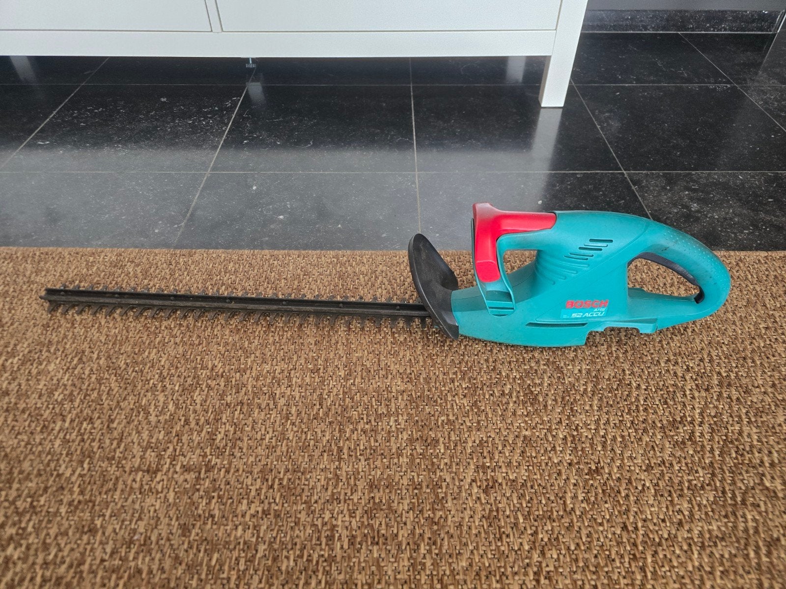 Bosch Heggenschaar AHS 52 ACCU, Ophalen, Zo goed als nieuw, Elektrisch, Bosch