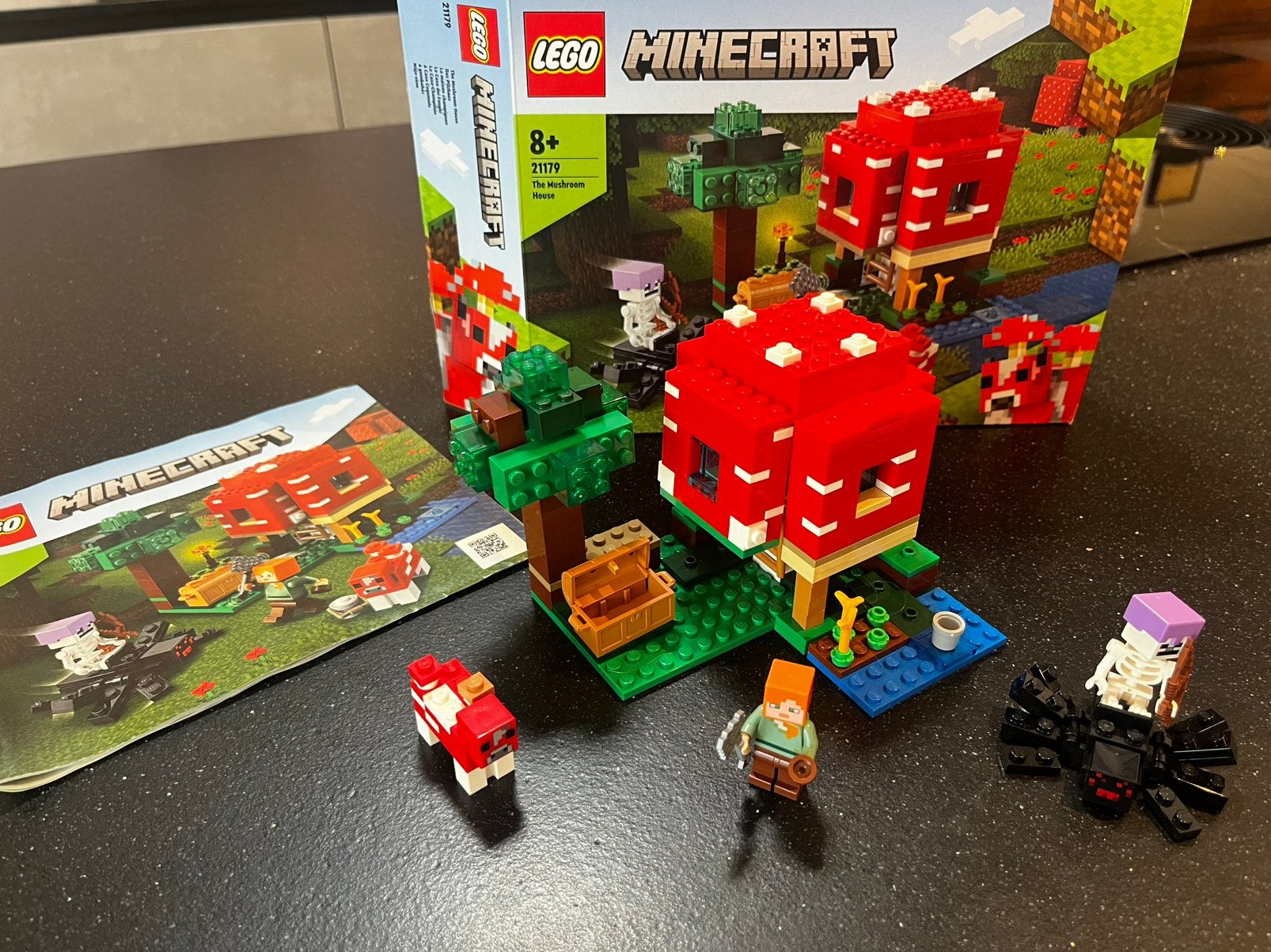 Lego Minecraft 21179, Ophalen of Verzenden, Zo goed als nieuw