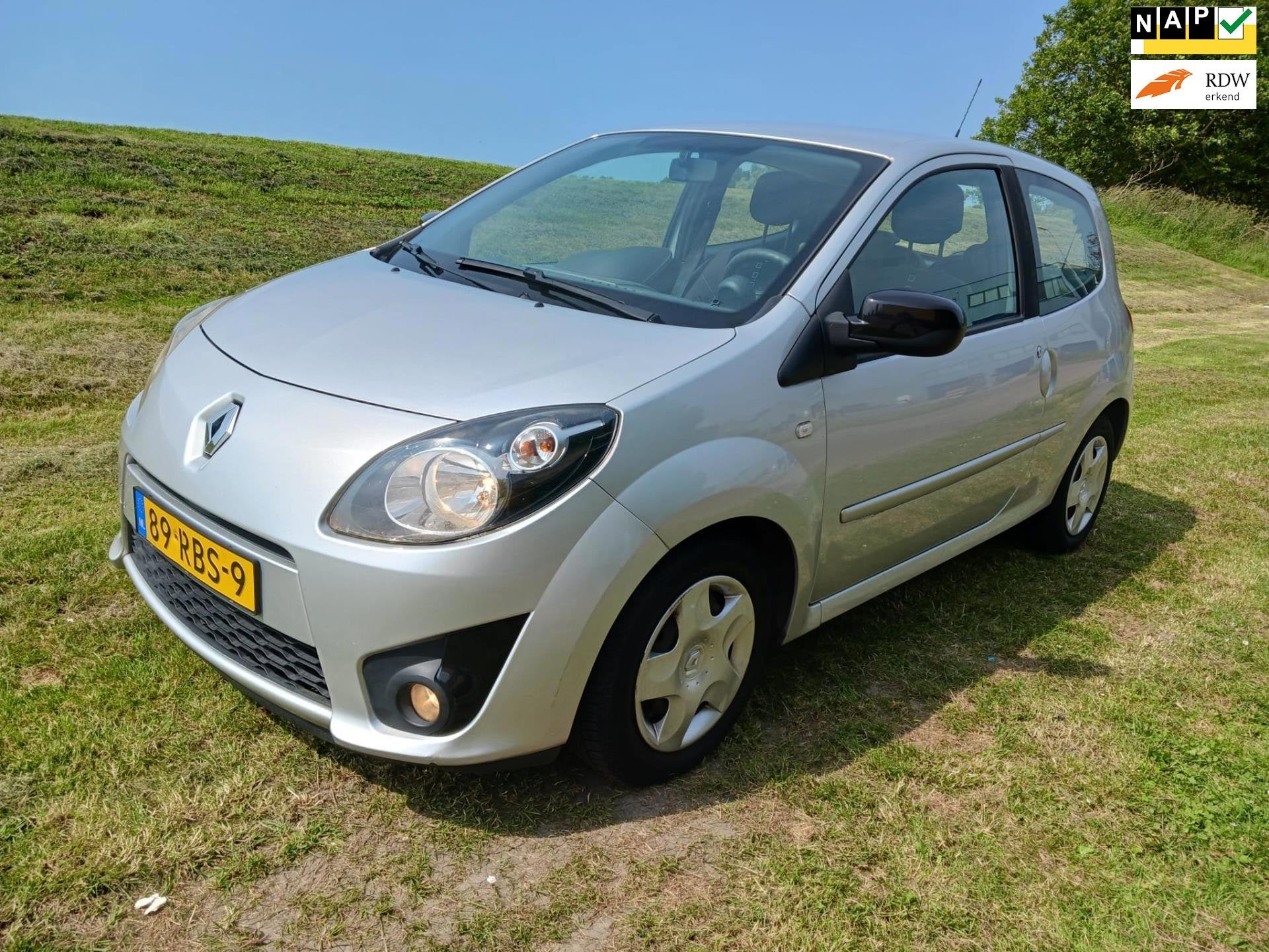 Renault Twingo 1.2i 16V Dynamique Airco Automaat El. Ramen N, Twingo, Gebruikt, 4 cilinders, 4 stoelen