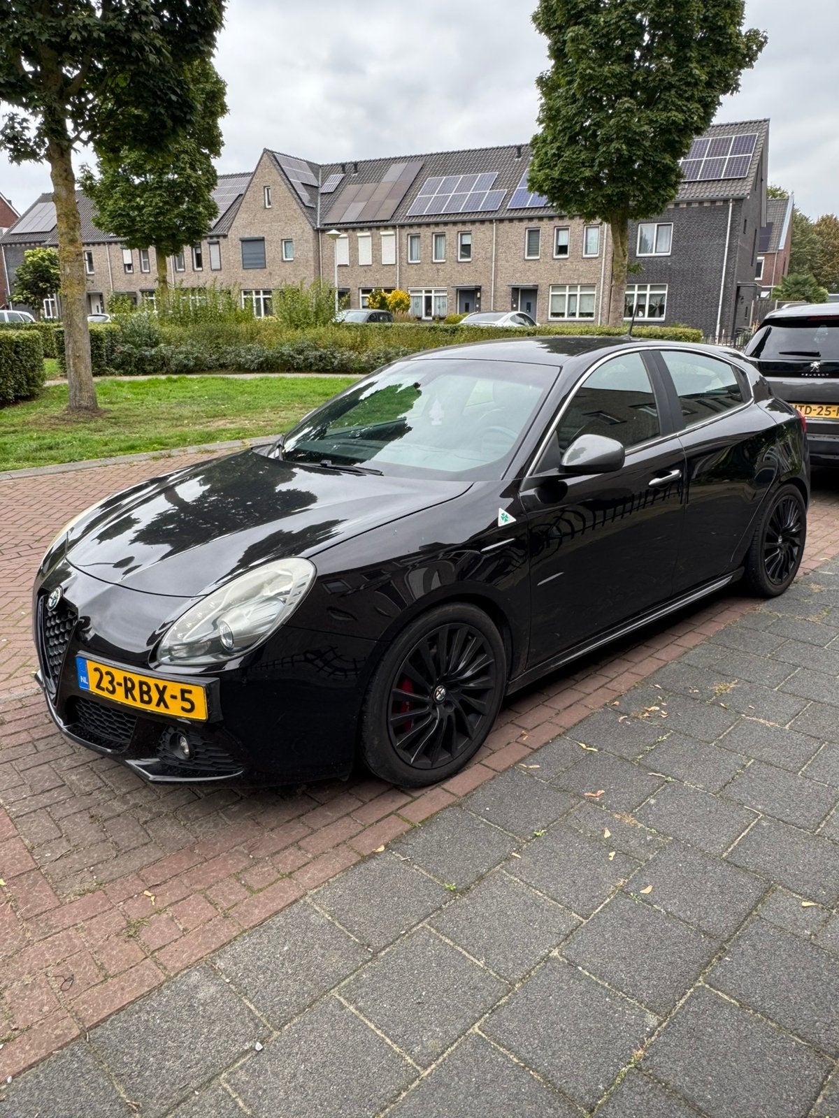 Alfa Romeo Giulietta 1.4 Turbo Multi AIR 2011 Zwart, Auto's, Voorwielaandrijving, Zwart, Zwart, Handgeschakeld