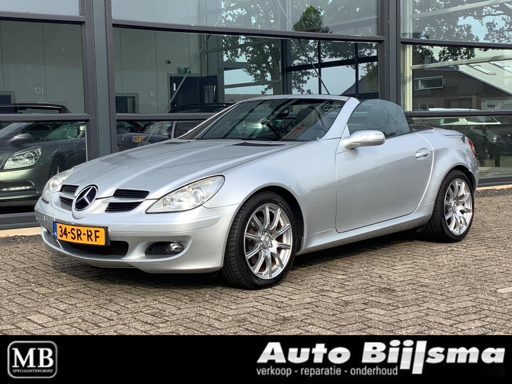 Mercedes SLK-klasse 280 nekverwarming stoelverwarming cruise, Auto's, Achterwielaandrijving, Gebruikt, 1340 kg, Cabriolet