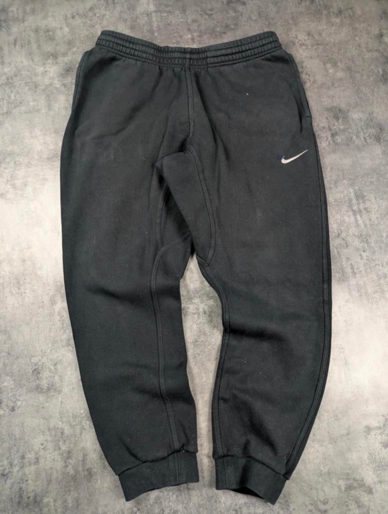 Nike joggingbroek maat L, Kleding | Heren, Ophalen of Verzenden, Gedragen, Maat 52/54 (L), Zwart
