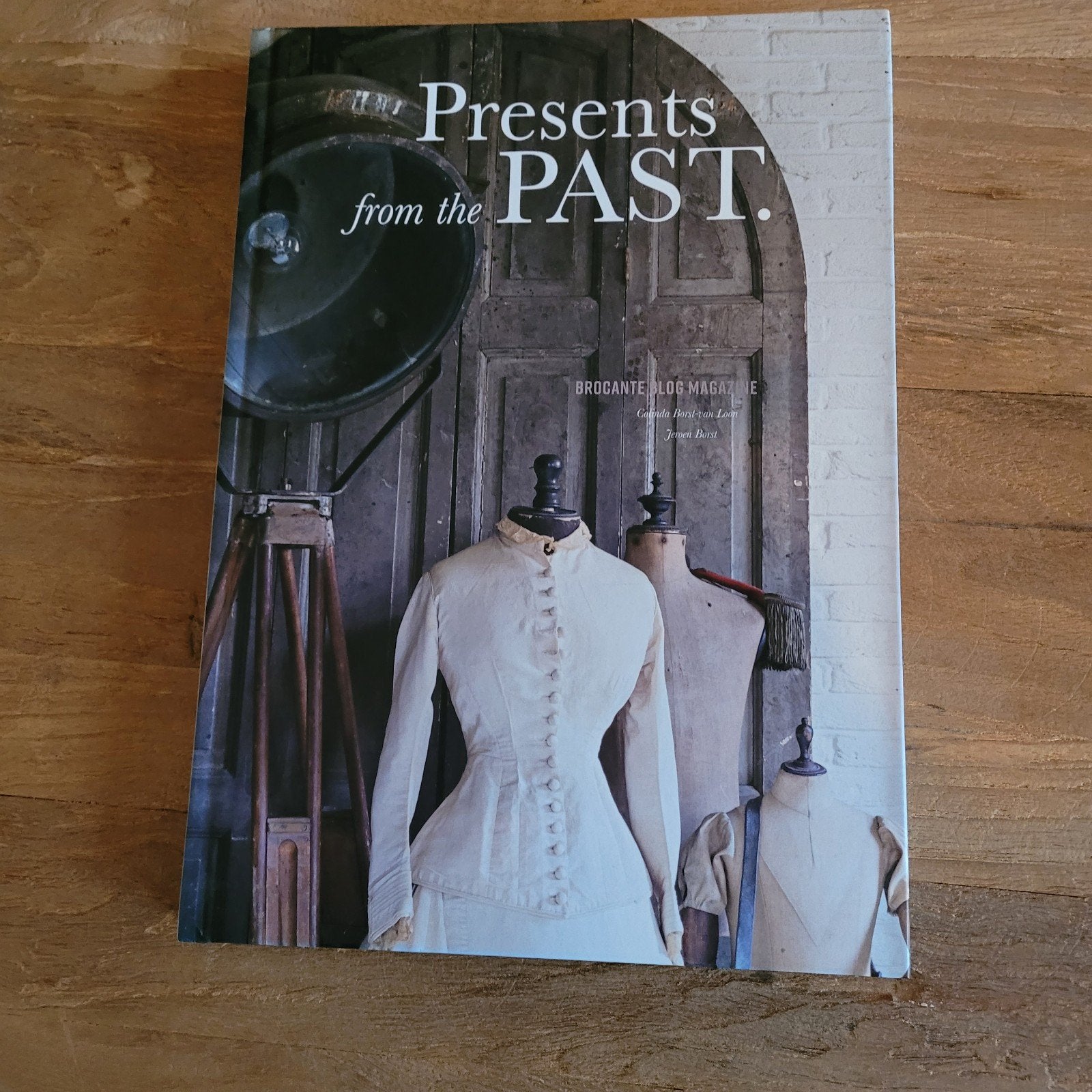 Mooi Brocante Blog dik boek (magazine), Ophalen