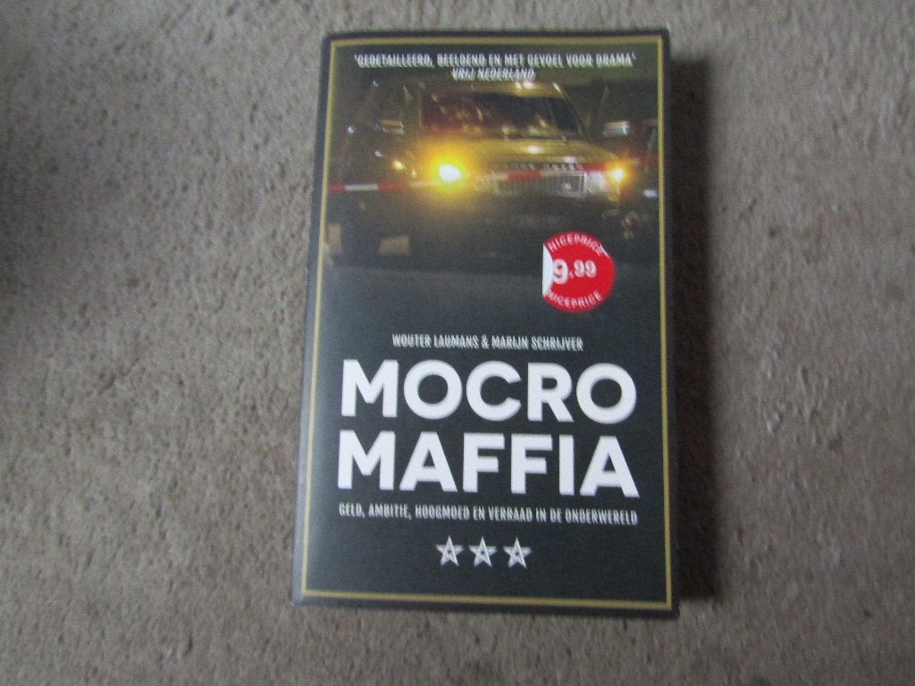 Boek: Mocro maffia, Gelezen, Wouter Laumans; Marijn Schrijver, Ophalen of Verzenden, Nederland