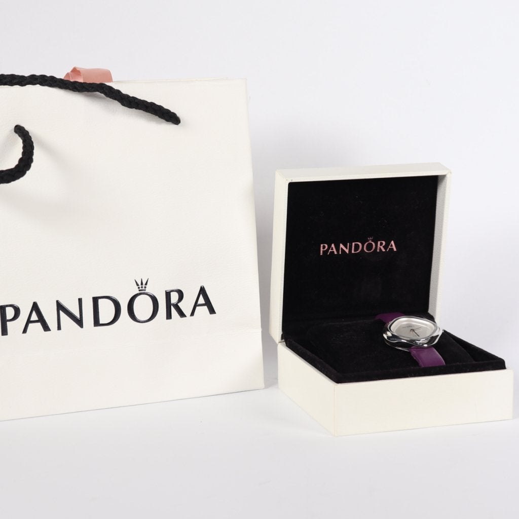 Pandora Liquid 811052WH - B Grade, Pandora, Gebruikt, Support@pandora.com, Pandora Jewelry, 1000 East 23rd St
Tucson, AZ 85713
USA