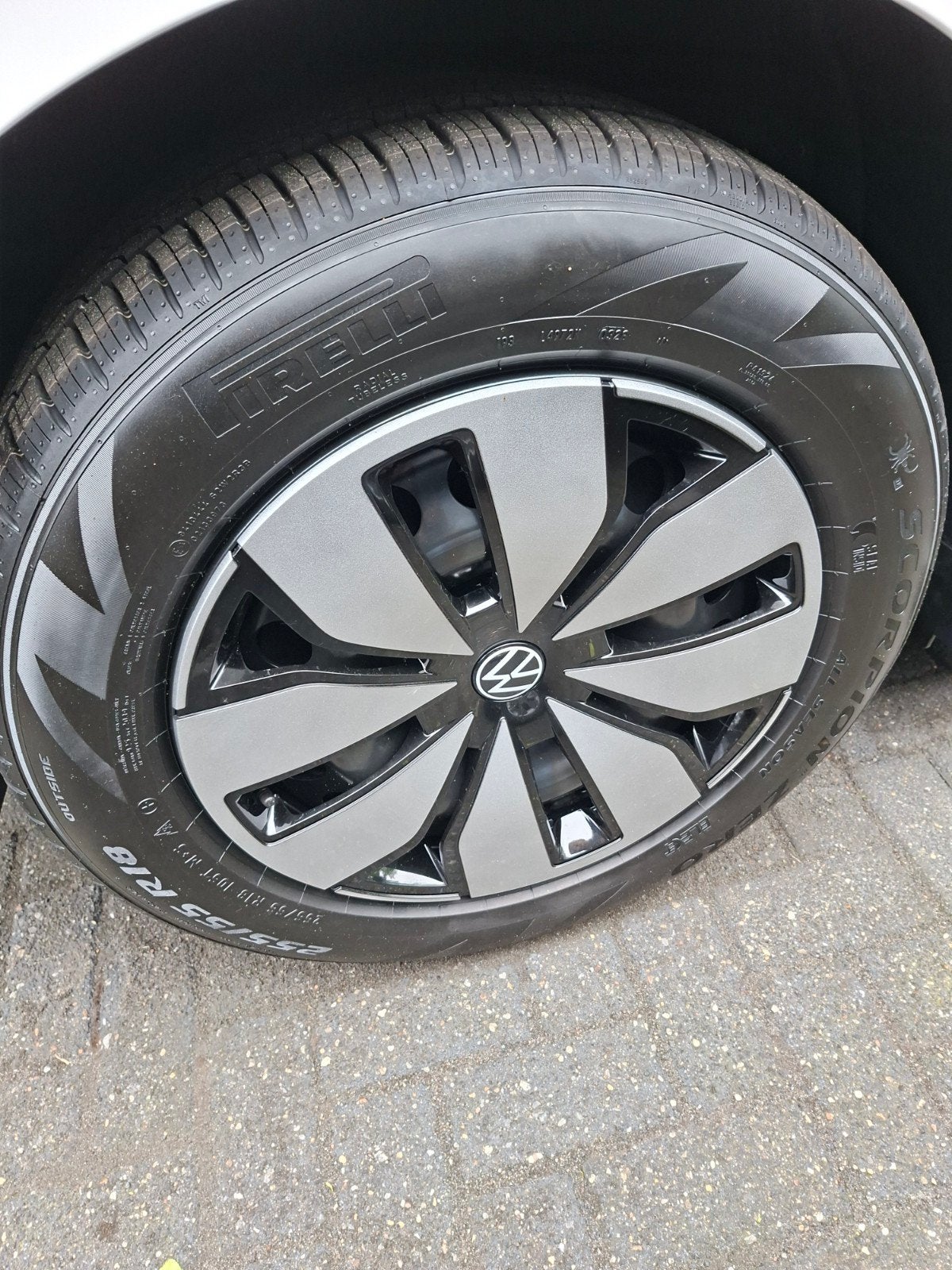Velgen, banden VW Id Buzz, 18 inch, ongebruikt, Auto-onderdelen, Banden en Velgen, Ophalen, 18 inch, Bestelwagen, Banden en Velgen