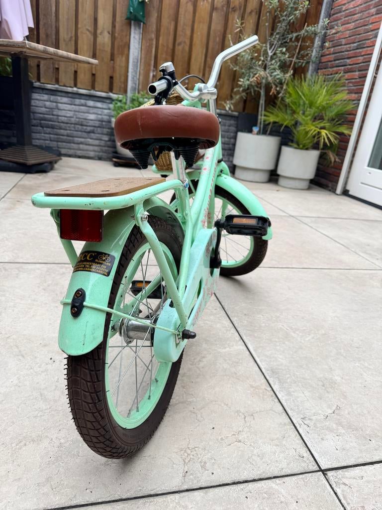 Kinderfiets 16 inch - Mintgroen met mandje, Fietsen en Brommers, Fietsen | Kinderfietsjes, Gebruikt, 16 tot 20 inch, Terugtraprem