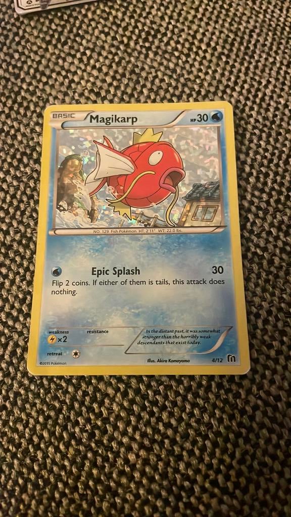 Magikarp pokemon kaart, Ophalen of Verzenden, Zo goed als nieuw, Losse kaart
