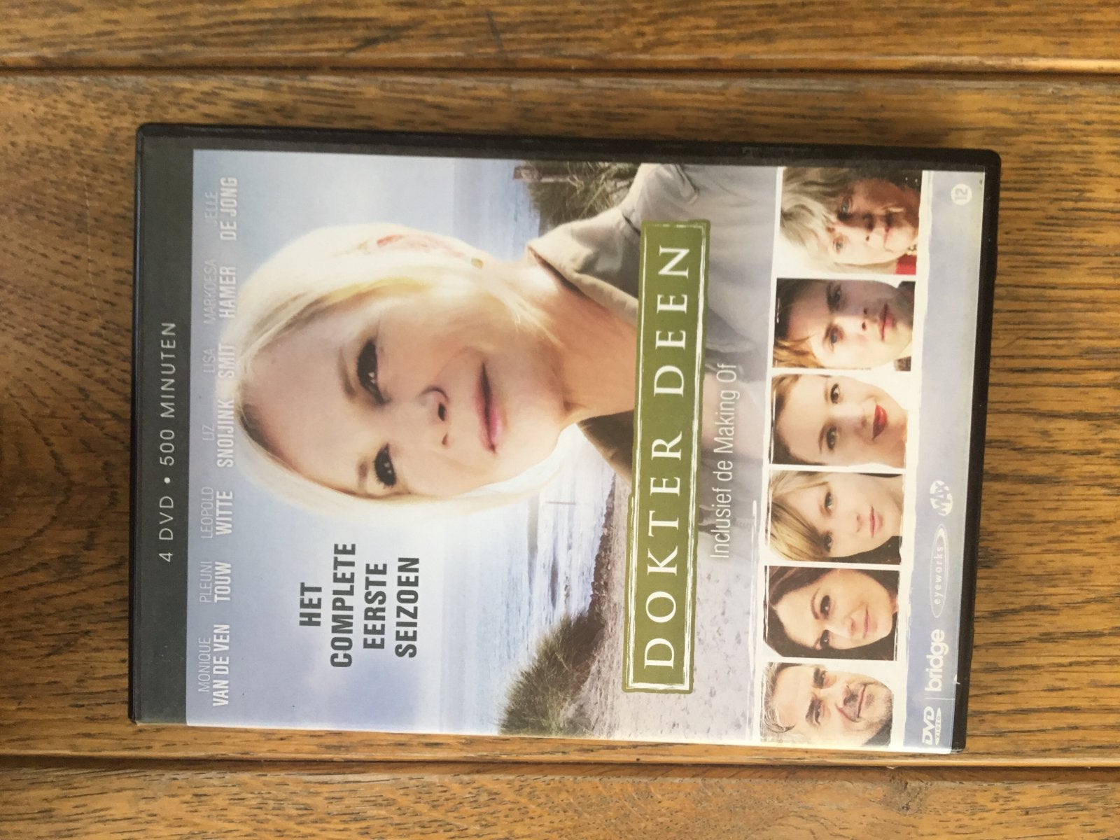 Dokter Deen - Het Complete Eerste Seizoen (4 DVD's), Alle leeftijden, Nederlands, Drama, Complete serie