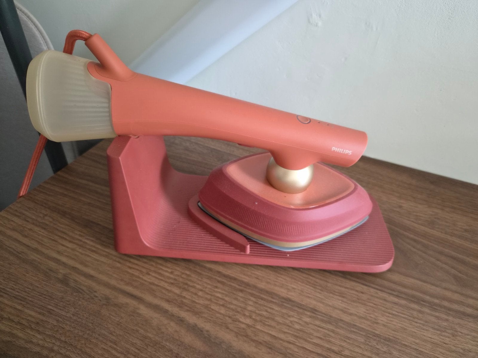 Philips One Turn, Witgoed en Apparatuur, Ophalen of Verzenden, Zo goed als nieuw, Strijkijzer met snoer