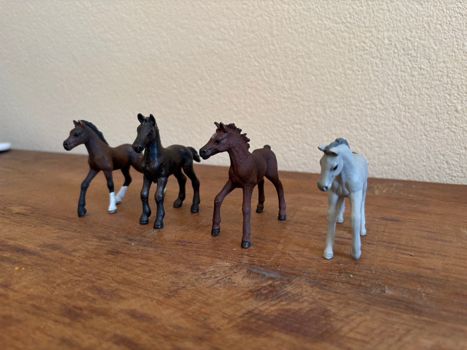 Schleich paardenset O – 4 veulens, Ophalen of Verzenden, Gebruikt
