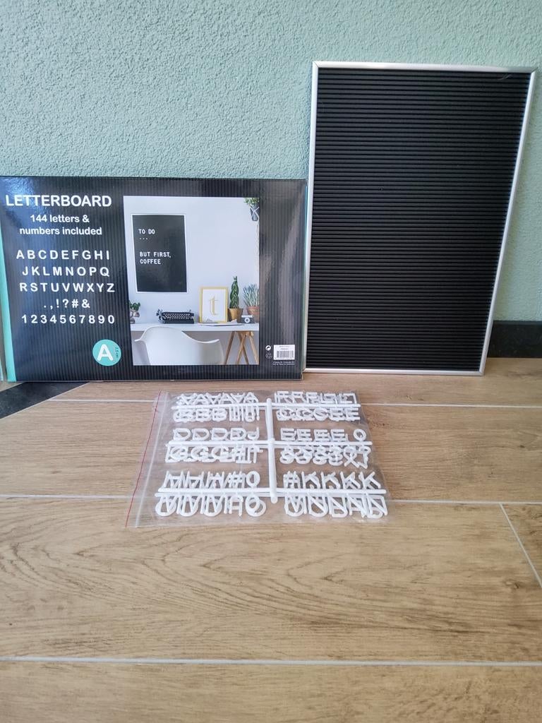 Letterbord nieuw, Ophalen, Nieuw