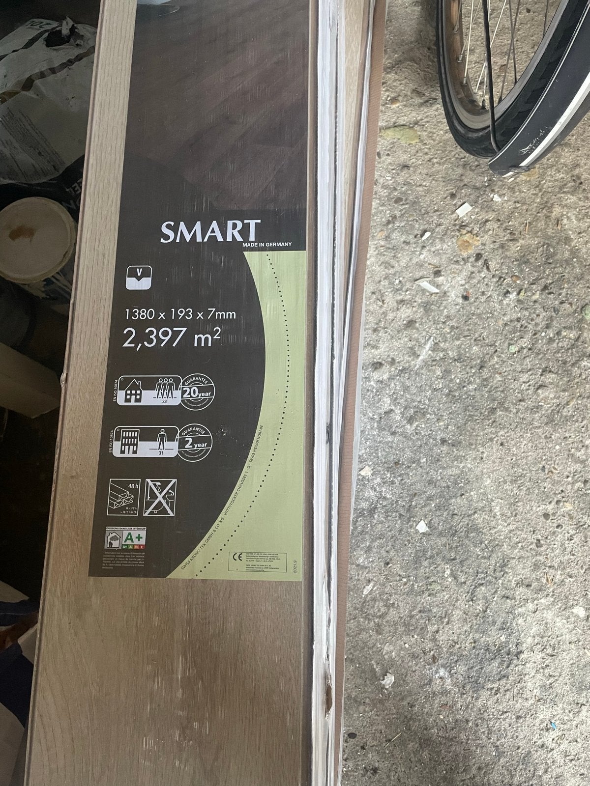 SMART zomer eiken Laminaatvloer 5,5 pak +- 13m2, Ophalen, Nieuw, 10 tot 30 cm, Hout