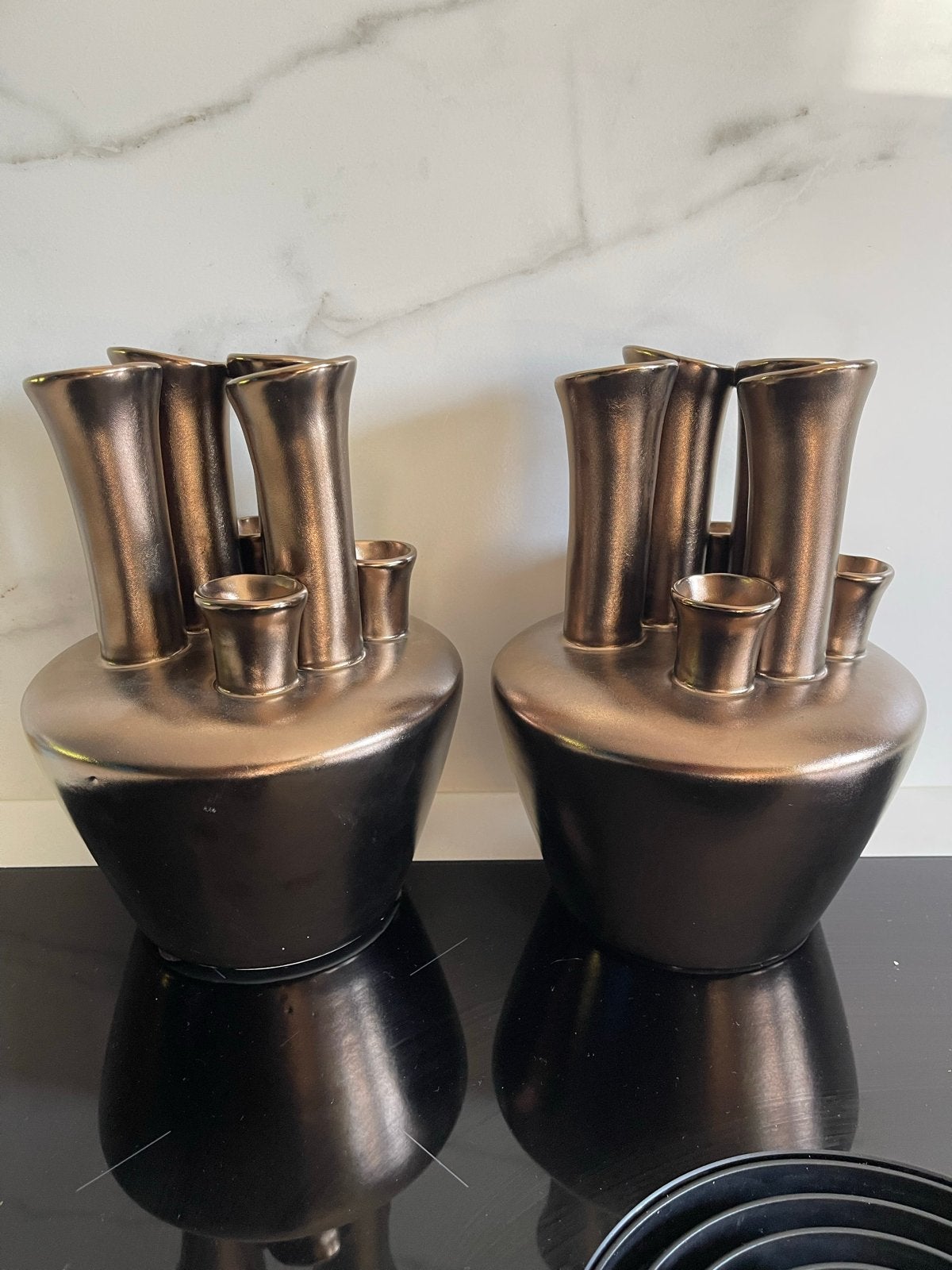 Tulpenvaas goud / bronze, Huis en Inrichting, Woonaccessoires | Vazen, Ophalen, 25 cm, Nieuw, Steen/keramiek
