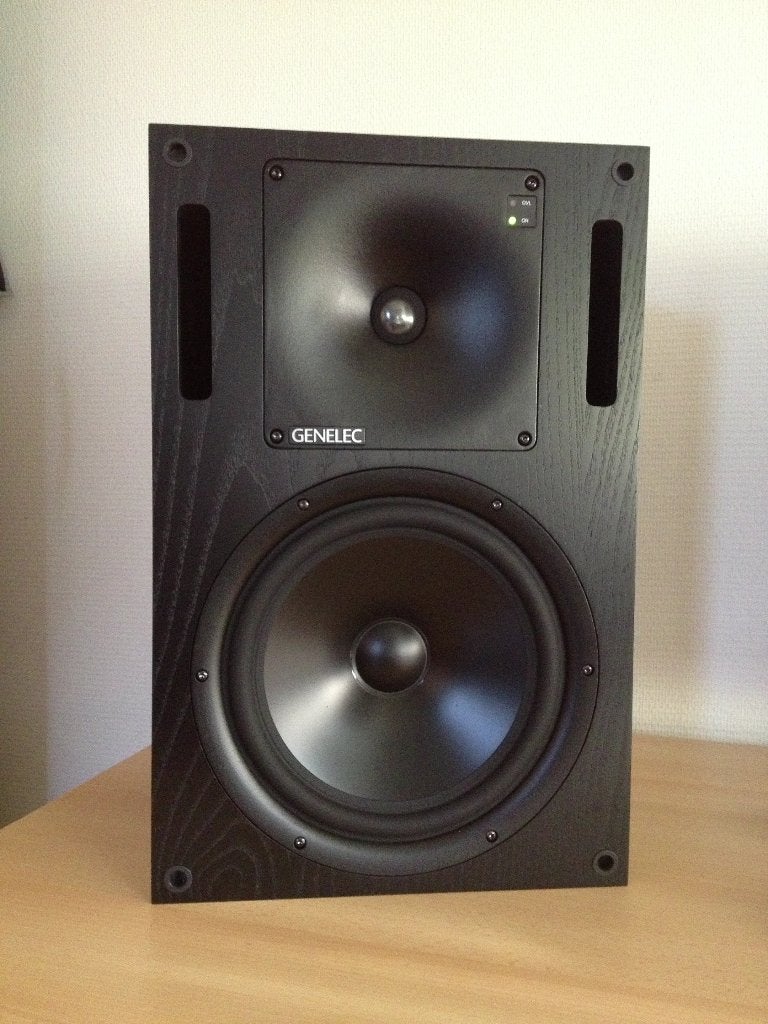 Genelec 1032A actieve studio monitors, analoge klassieker, Ophalen, Zo goed als nieuw, Audio