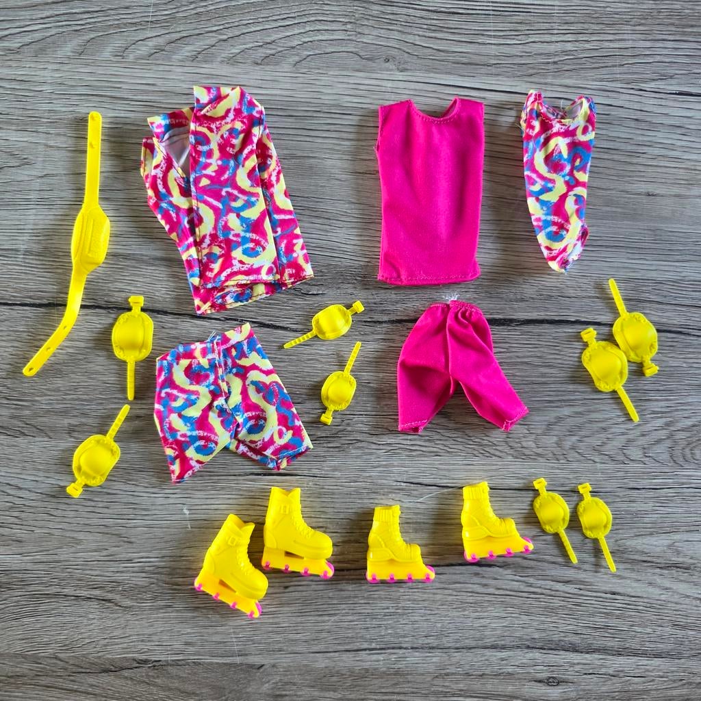 Barbie & Ken skate kleding set - met accessoires, Ophalen of Verzenden, Nieuw, Kleertjes