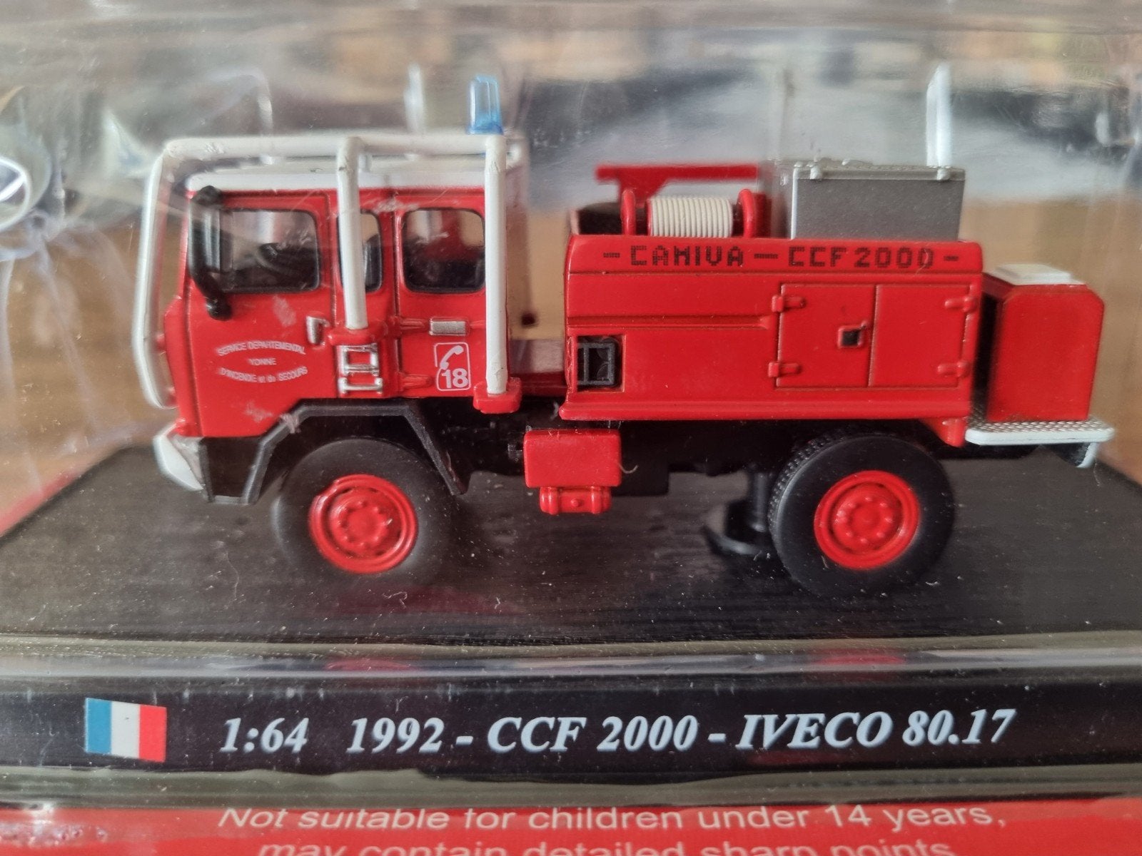 IVECO 80.17 Brandweerwagen 1:64 Modelauto, Ophalen of Verzenden, Nieuw, Bus of Vrachtwagen