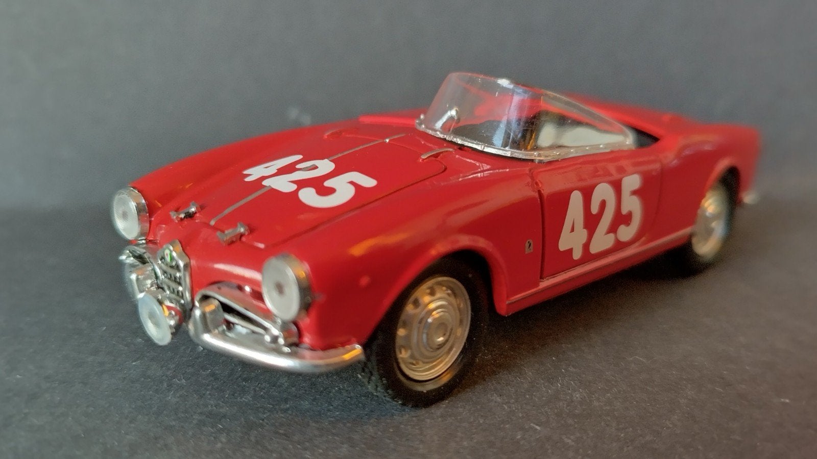 Alfa Romeo Giulietta Spider 1958 1:43 Solido Pol, Hobby en Vrije tijd, Auto, Verzenden, Nieuw, .