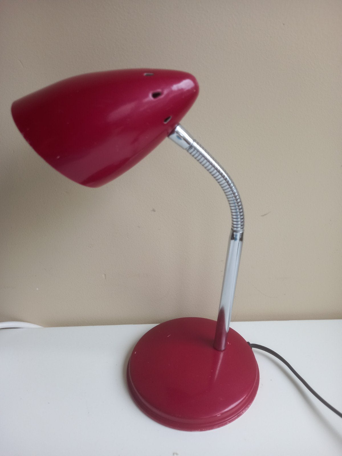 Vintage Bauhaus-geïnspireerd metalen bureaulamp met fl, Huis en Inrichting, Lampen | Tafellampen, Ophalen of Verzenden, Gebruikt