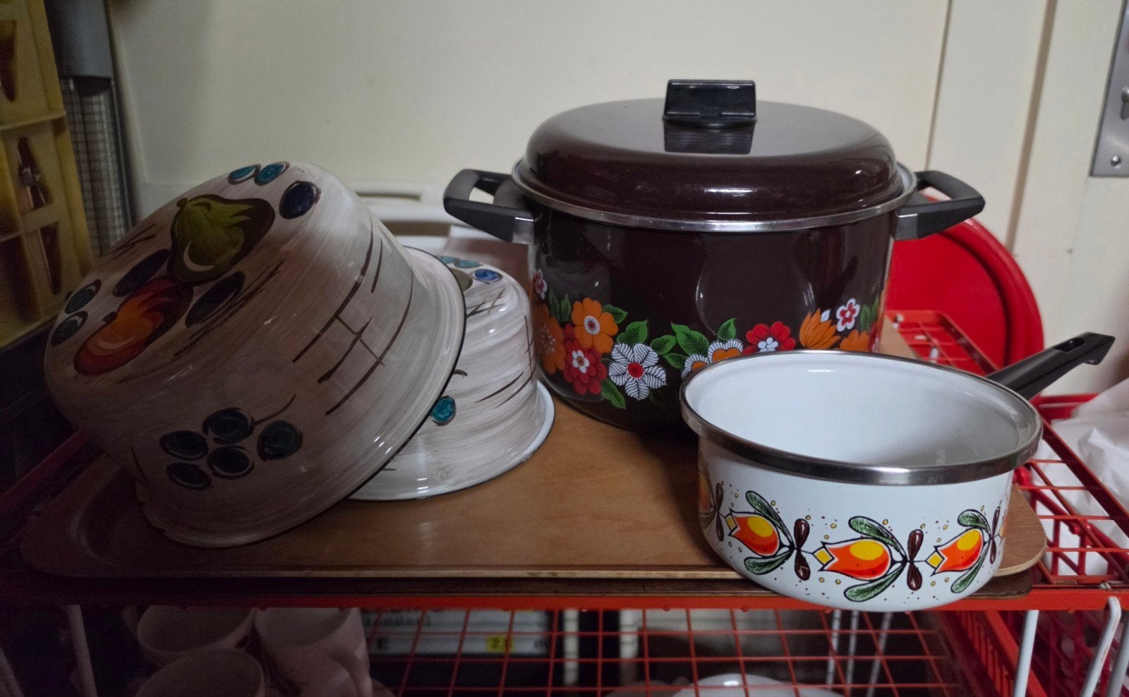 Retro/Vintage Pannen 1 Soeppan, 3 Steelpannen, Huis en Inrichting, Ophalen of Verzenden, Gebruikt, Emaille, Pannenset