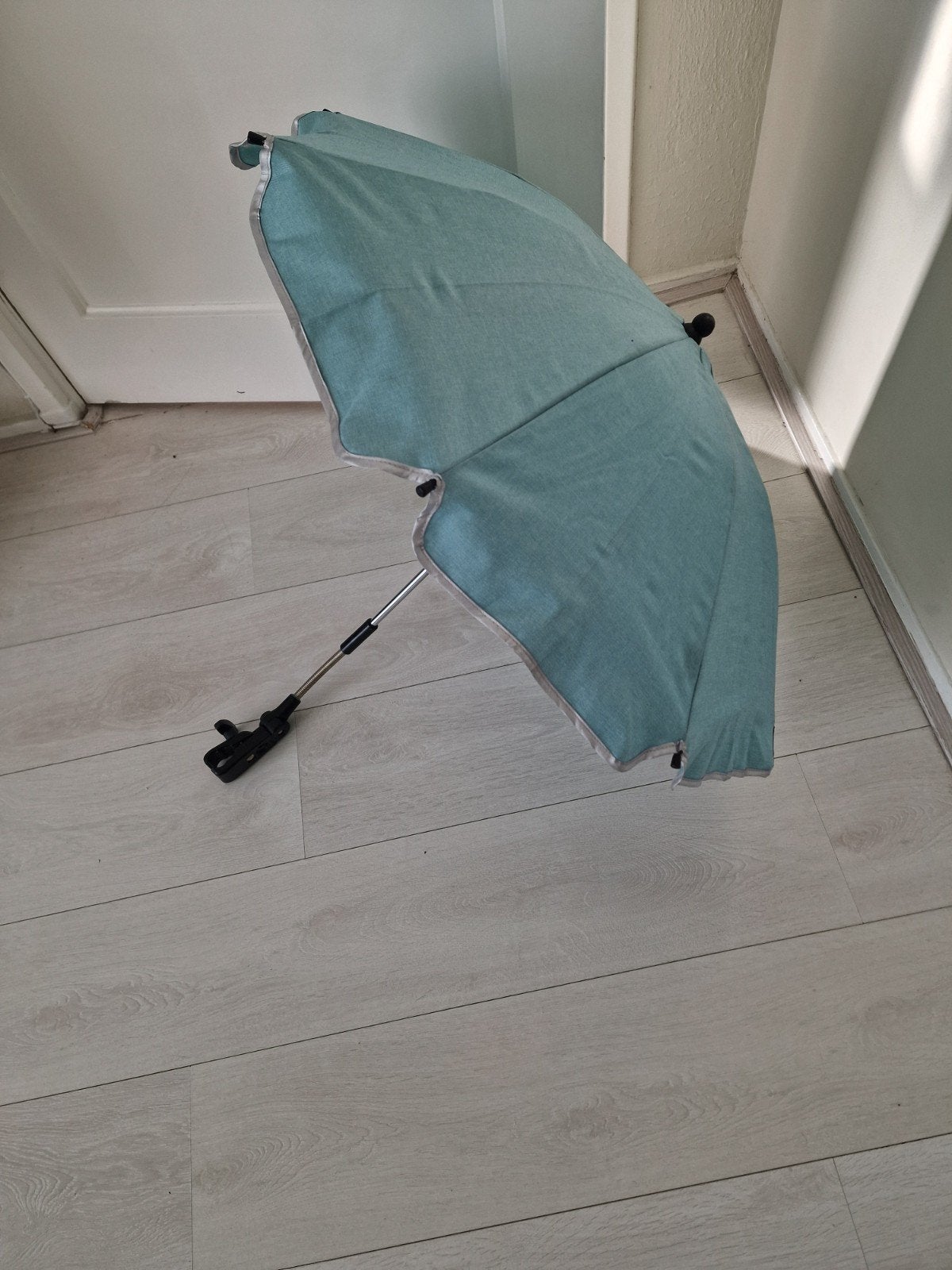 mooie parasol te koop, Ophalen, Zo goed als nieuw, Overige merken