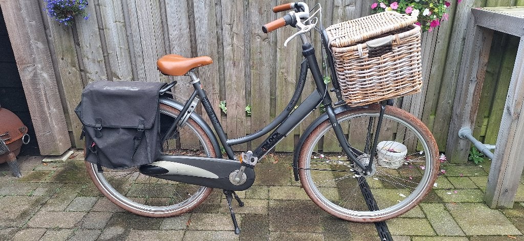 Batavus Block 28 inch omafiets, Fietsen en Brommers, Versnellingen, Batavus, Ophalen of Verzenden, Zo goed als nieuw