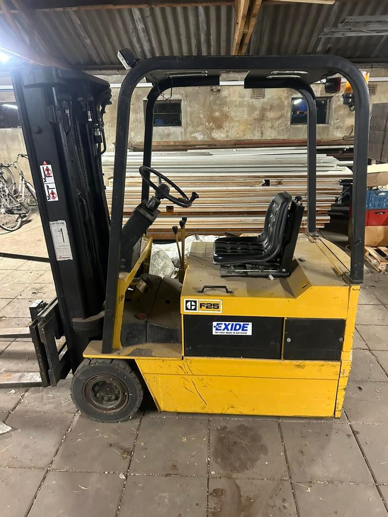 Caterpillar heftruck, Ophalen