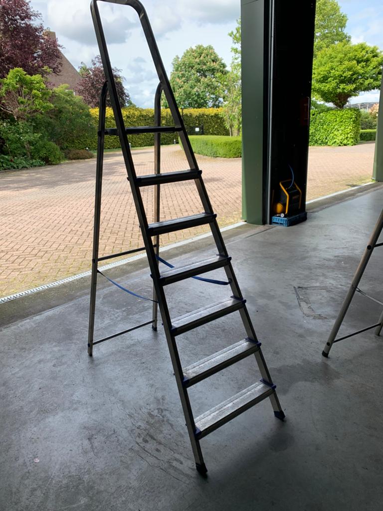 Trap 7 treden gebruikt, Doe-het-zelf en Verbouw, Ladders en Trappen, Ophalen, Gebruikt, 2 tot 4 meter