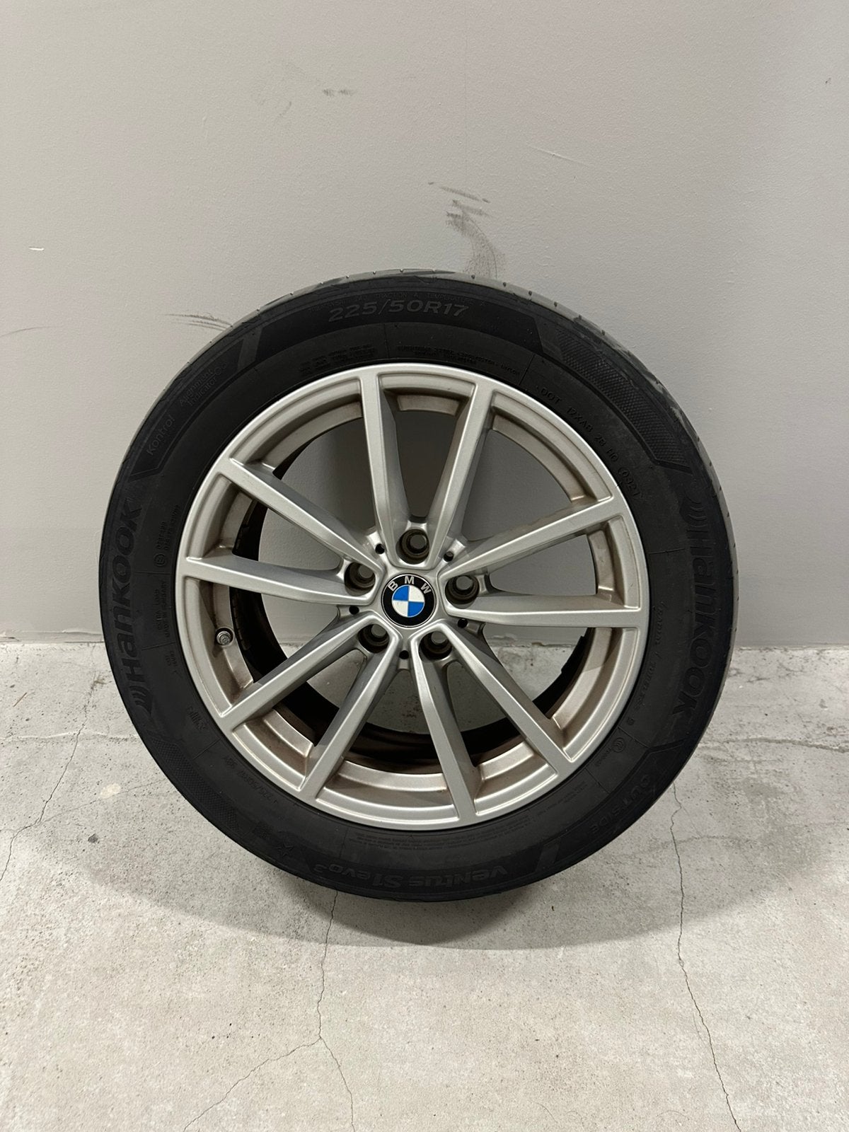 Originele BMW 17 inch velgen met RDC Hankook 225/50 R17, Ophalen, Velg(en), 17 inch, Zomerbanden