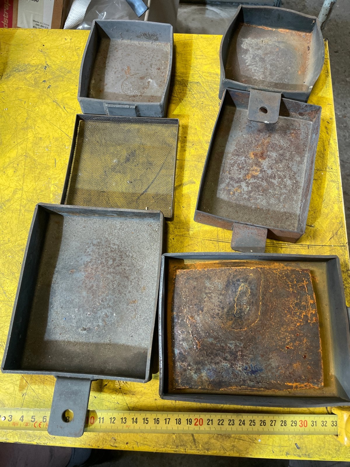 Inconel Hittebestendige RVS Bakjes voor Smeedoven, Ophalen, Gebruikt