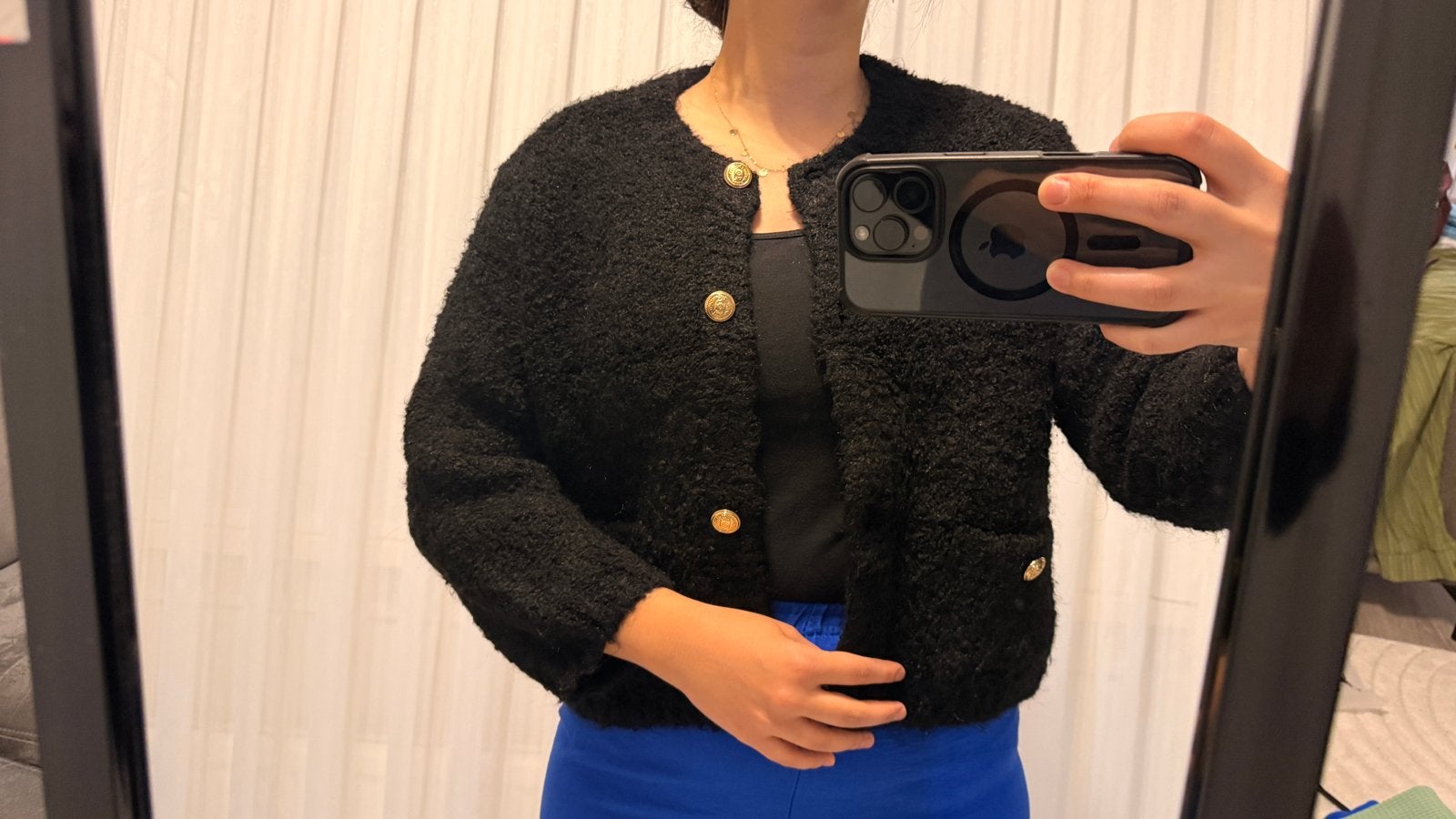 Leuk kort zwart topje/vestje met gouden knopen, Kleding | Dames, Ophalen of Verzenden, Gedragen, Maat 38/40 (M), Zwart
