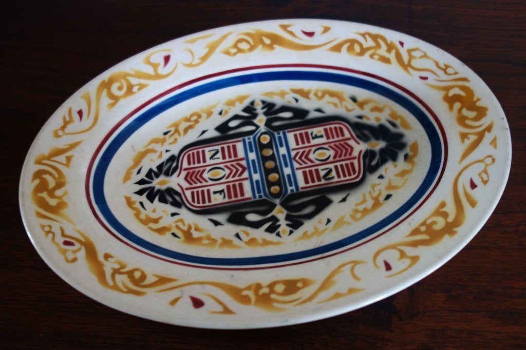 Schaal Calvé Delft keramiek. Petrus Regout, Ophalen of Verzenden