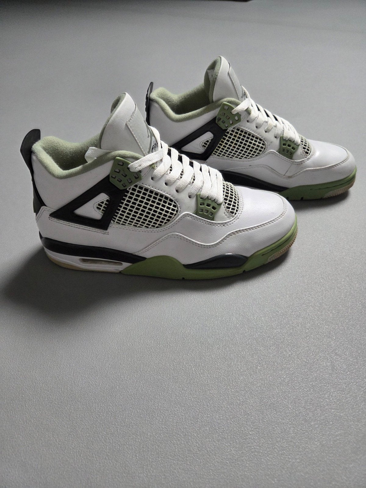 Nike Air Jordan 4 Retro - Maat 44 (valt als 41), Nike Air Jordan, Wit, Ophalen of Verzenden, Sneakers of Gympen